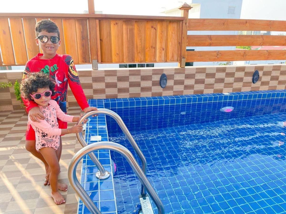 White Beach Holiday At Hulhumale' Esterno foto